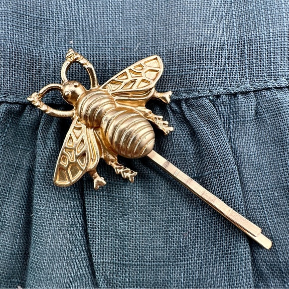 Cathercing Egyptian Honey Bumble Bee Hair Pin main image 4